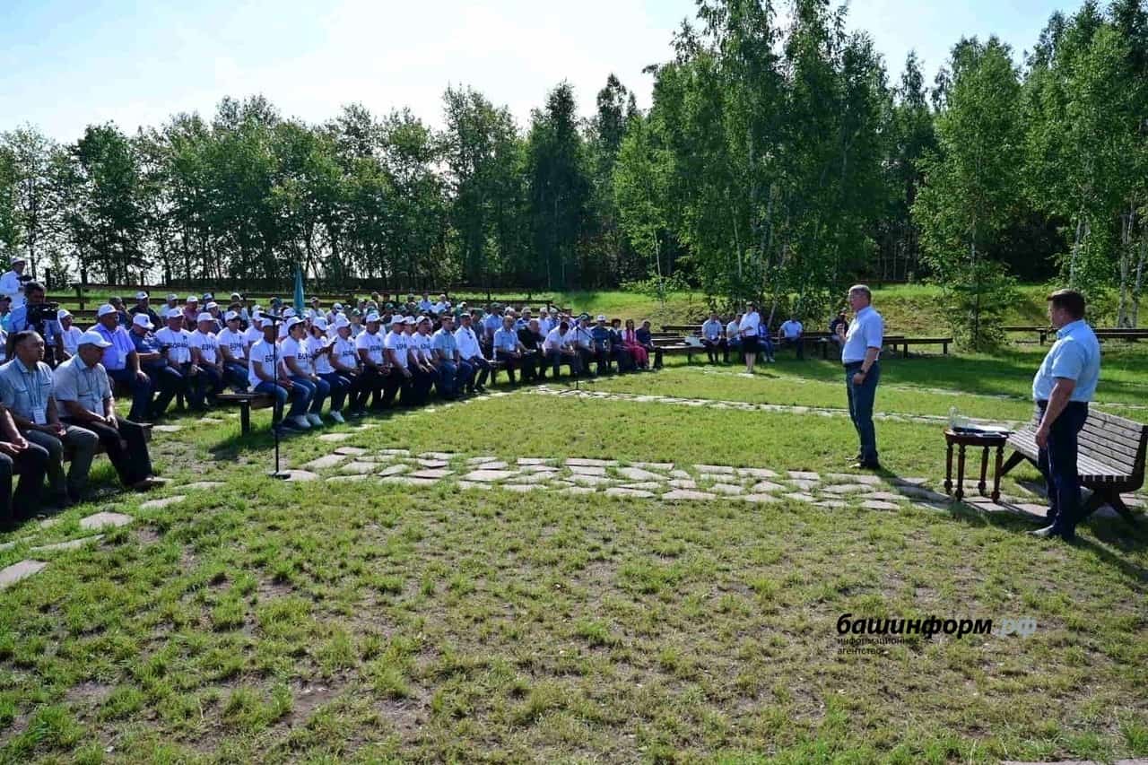 Радий Хәбиров мутлашыусыларға ҡаршы көрәш башларға ҡушты