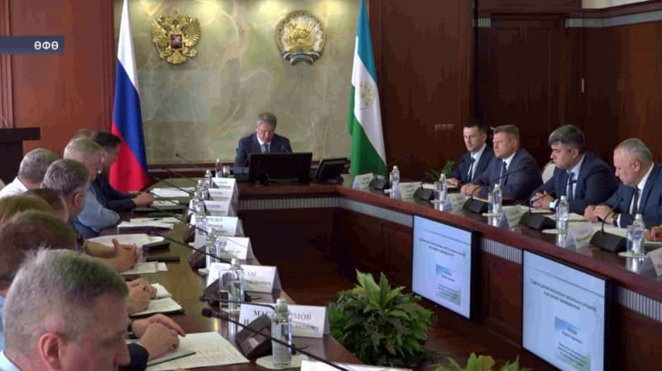 Радий Хәбиров төбәктең оператив штабы ултырышын үткәрҙе