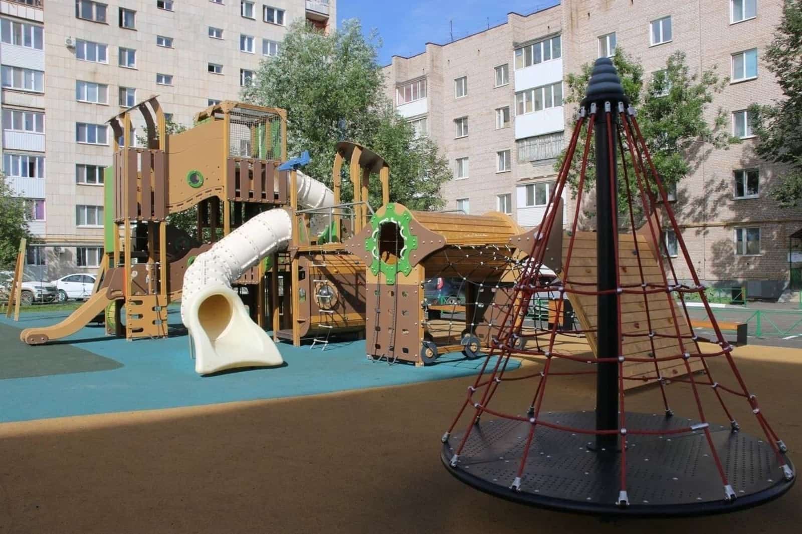 “Башҡорт ихаталары” программаһы буйынса ремонтланған тәүге биләмә тапшырылды