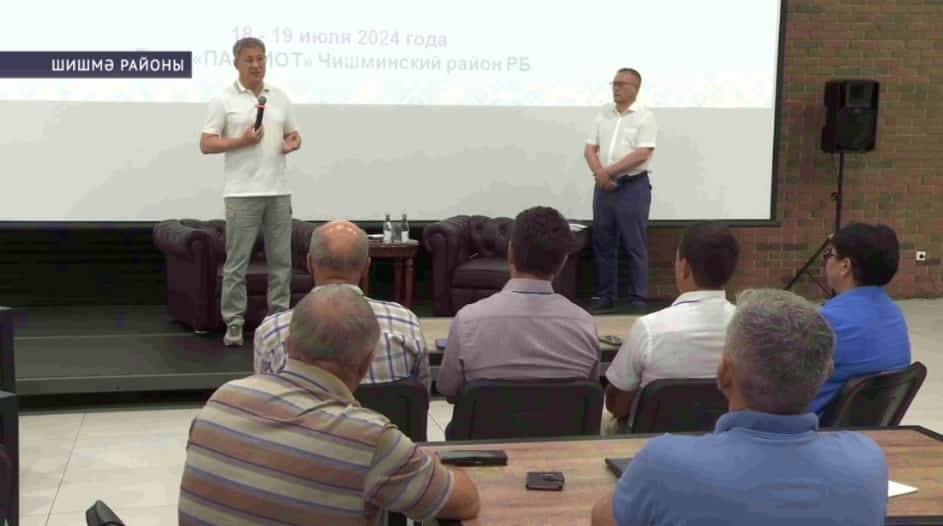 Башҡортостан башлығы ауыл биләмәләре башлыҡтарының зона семинарында ҡатнашыусылар менән осрашты