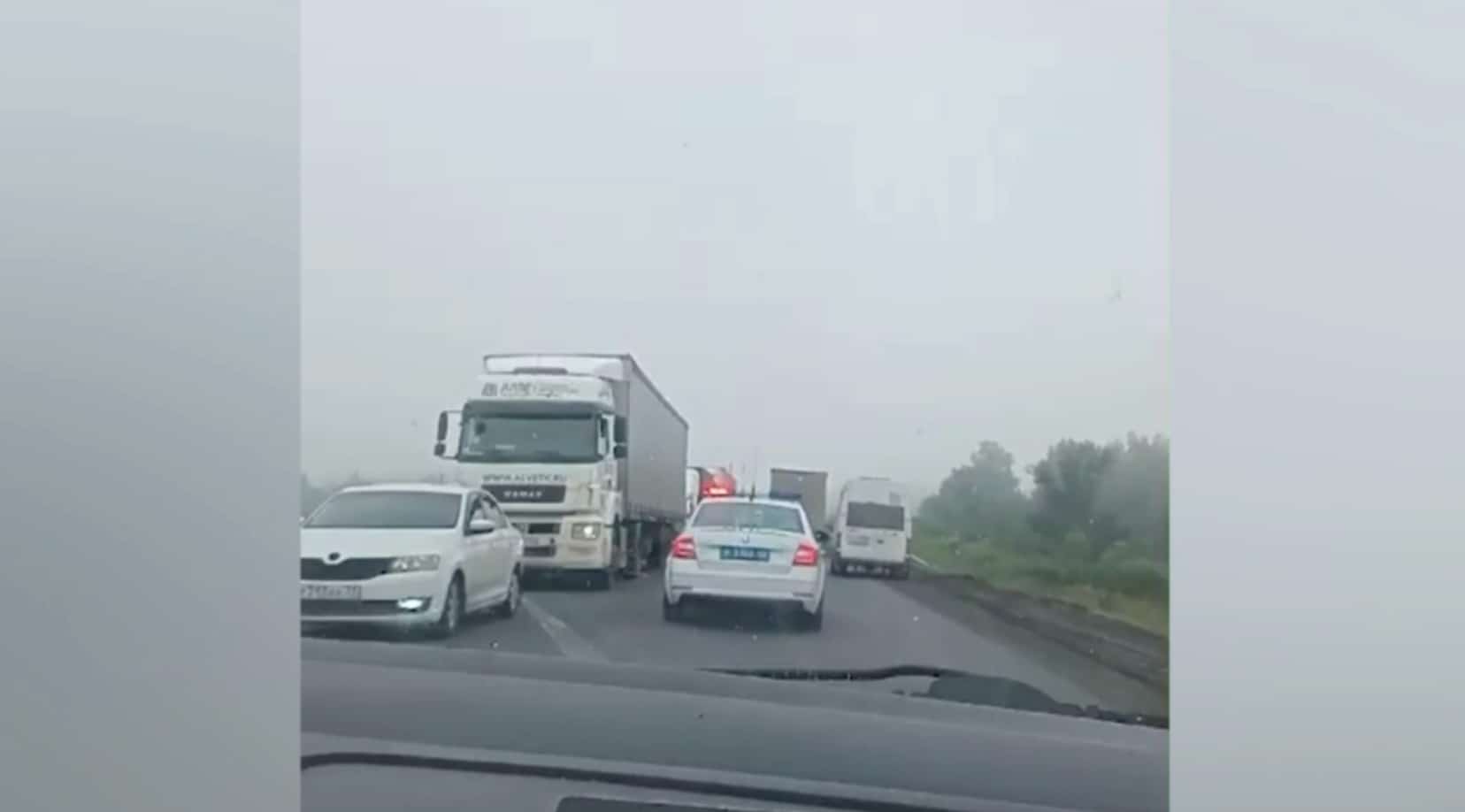 Дәүләт автоинспекцияһы йөклө ҡатынға бала табыу йортона барып етергә ярҙам иткән