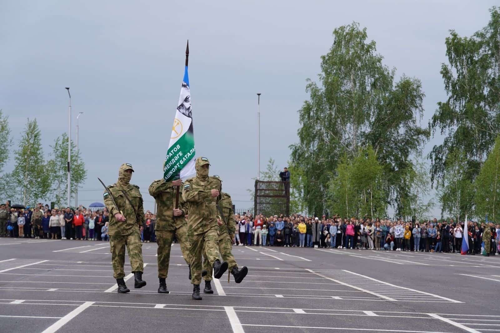 Махсус хәрби операцияла ҡатнашыусылар батырҙарса алыша