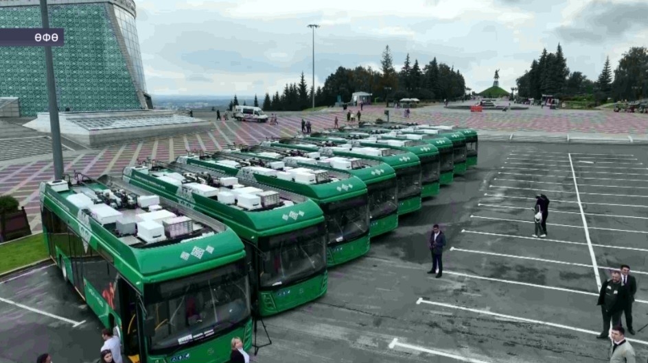 Өфө урамдарына ун яңы «Ҡала кешеһе» сыға