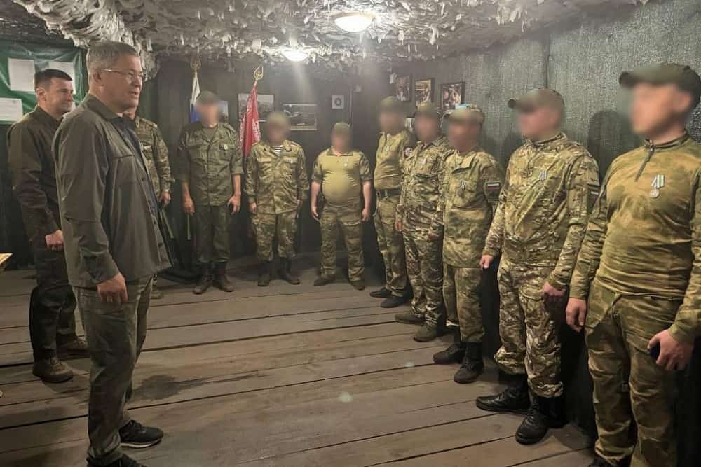 Радий Хәбиров Шайморатов батальоны яугирҙәре менән осрашты