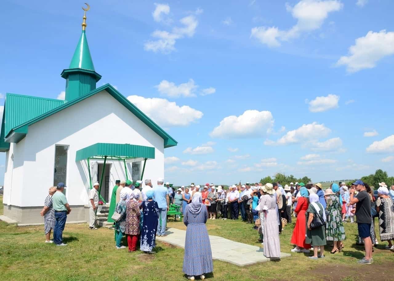 “Атайсал” берләштерә, матур эштәргә әйҙәй