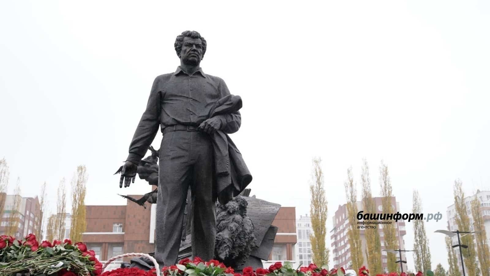 “Изгелек һәм яҡтылыҡ йырсыһы” исемле шиғри конкурста ҡатнашырға була
