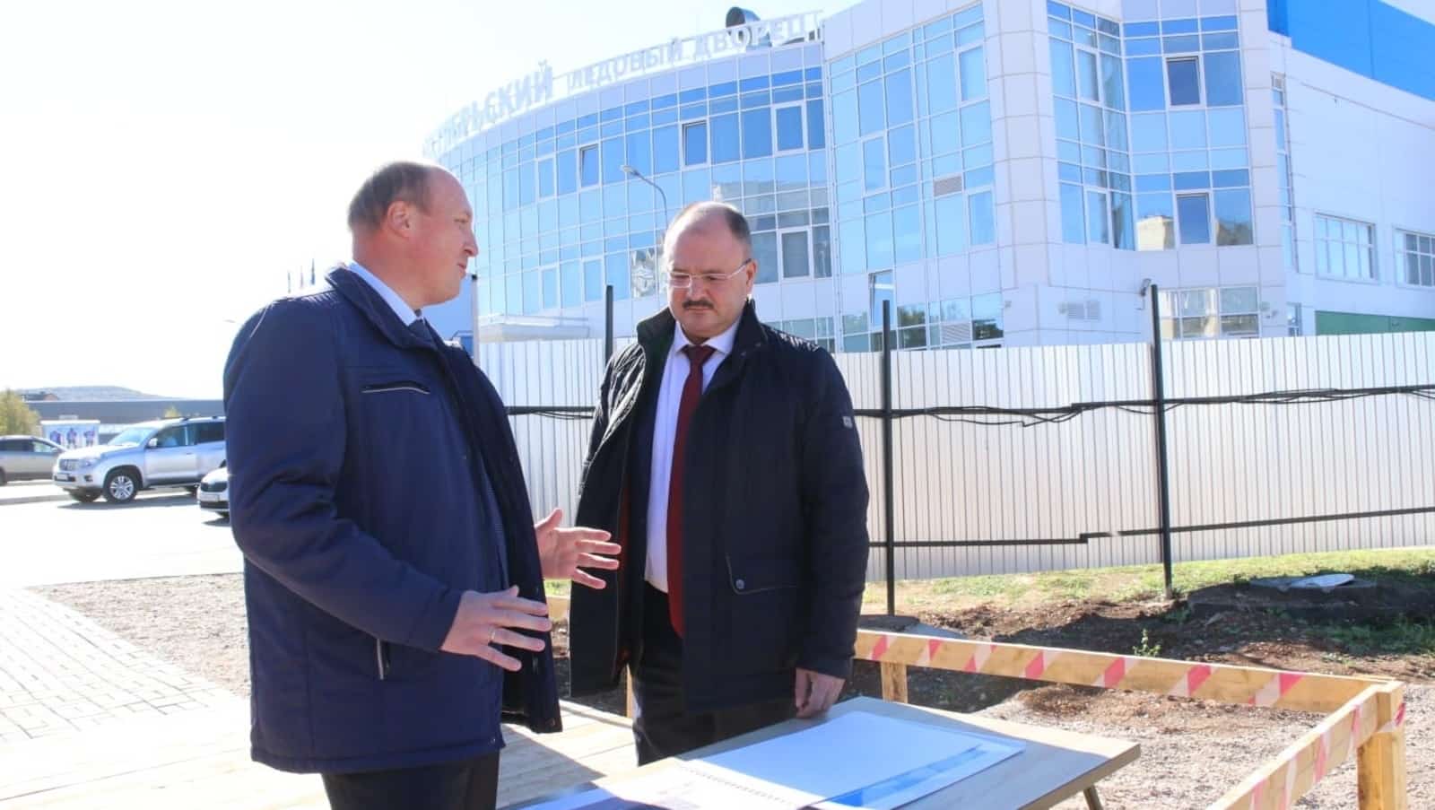 "Октябрьскийҙағы яңы боҙ һарайы йәштәрҙе спортҡа ылыҡтырыу мөмкинлеге бирә"