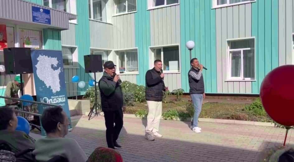 «Юлдаш»тар Ишембайҙа оло йәштәгеләргә һәм инвалидтарға социаль хеҙмәтләндереү бүлегендә булды