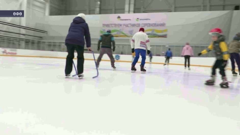 Октябрьский ҡалаһында оло быуын вәкилдәре өсөн һауыҡтырыу байрамы ойошторолдо