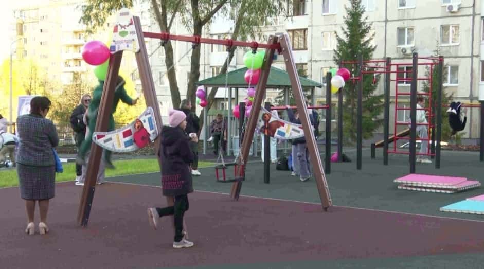 Өфөлә төҙөкләндерелгәндән һуң, сираттағы күп ҡатлы йорт ихатаһы файҙаланыуға тапшырылды