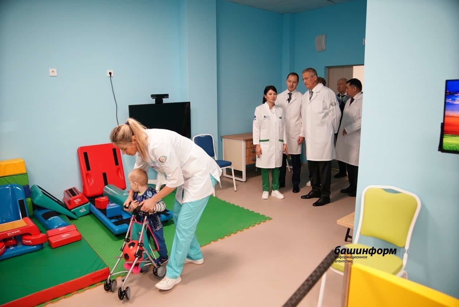 Өфөлә мөмкинлеге сикле балалар өсөн күп функциялы үҙәк асылды
