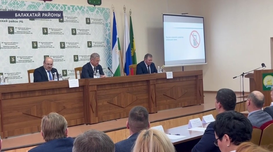 Радий Хәбиров эш сәфәре менән Балаҡатай һәм Мәсетле райондарында