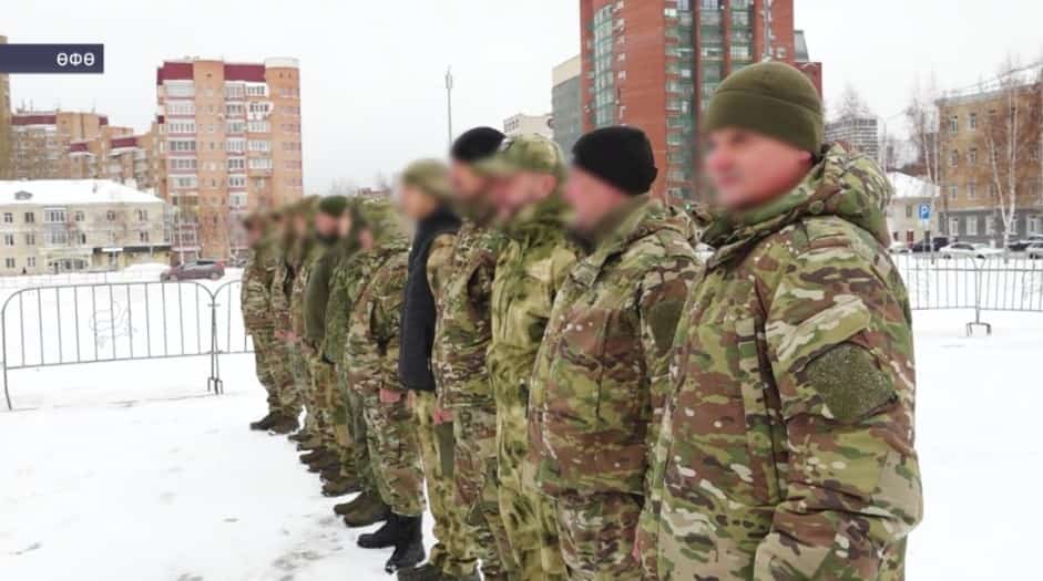 Ялға ҡайтҡан хәрбиҙәр йәнә Донбасҡа юл алды