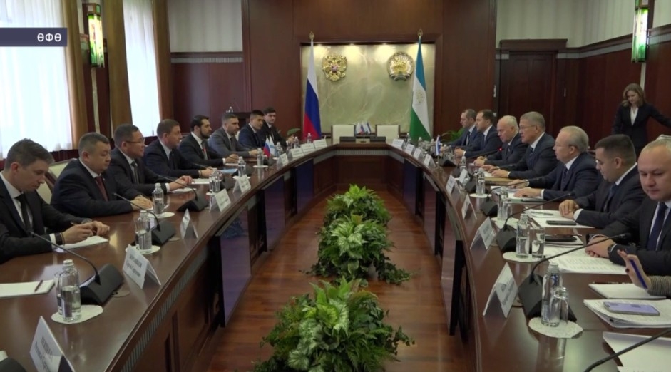 Өфөгә рәсми эш сәфәре менән Алтай республикаһы вәкилдәре килде