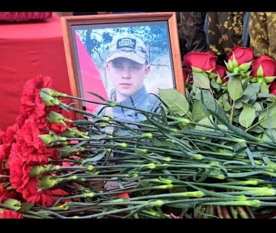 “Һәр һалдат миңә улым кеүек”, - ти ул.