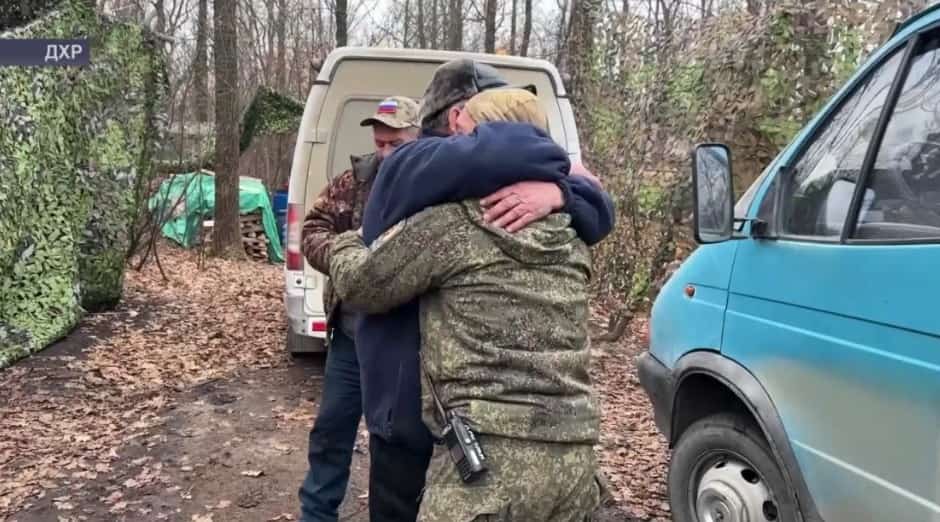 Архангел районда йәшәүсе махсус хәрби операция биләмәһендә яугир улы менән осрашты