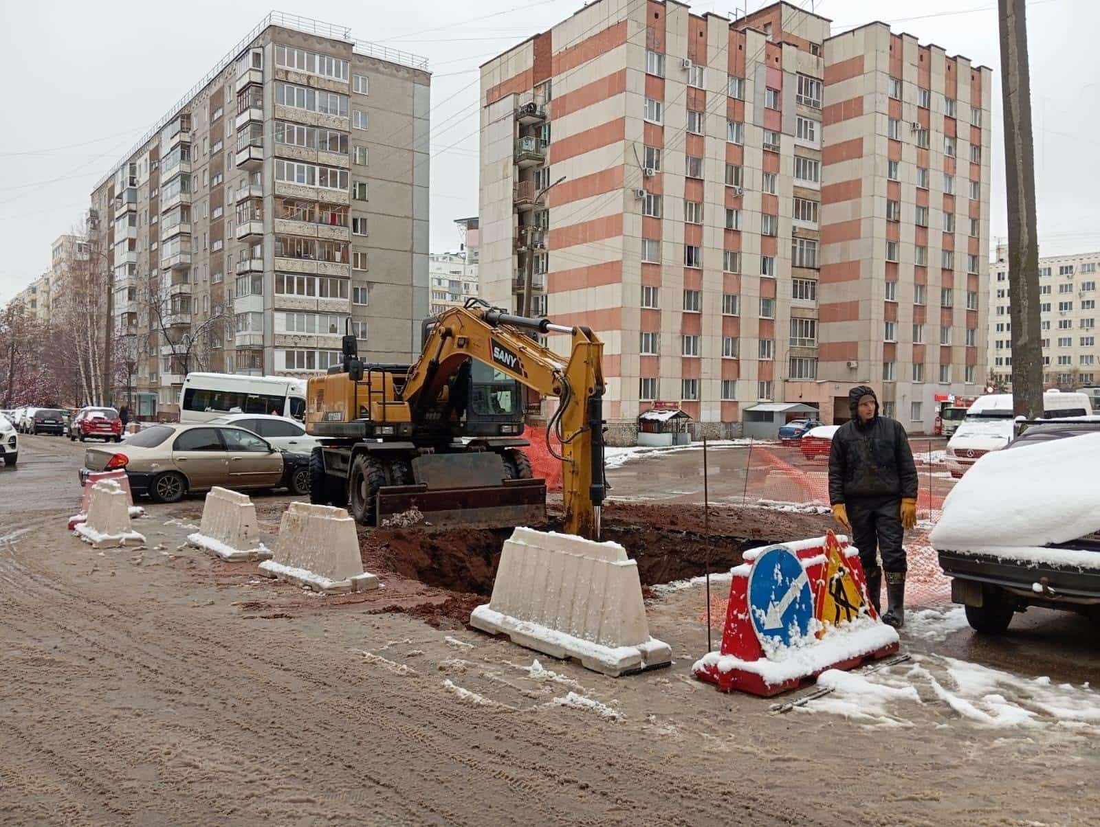 Өфөлә 60 йыл элек һалынған һыу торбалары ремонтлана