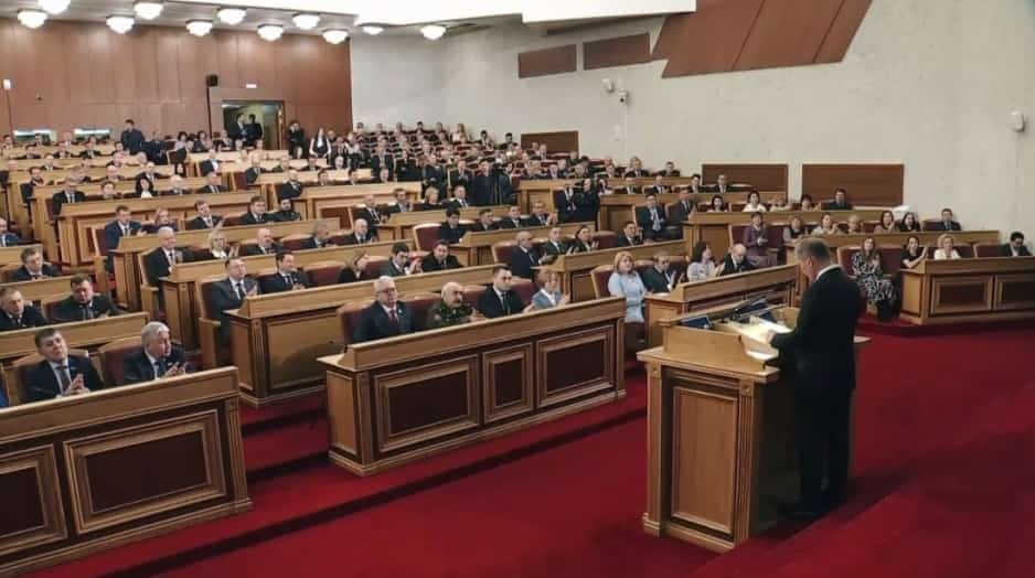 12 декабрҙә Радий Хәбиров йыллыҡ мөрәжәғәтнамә менән сығыш яһай