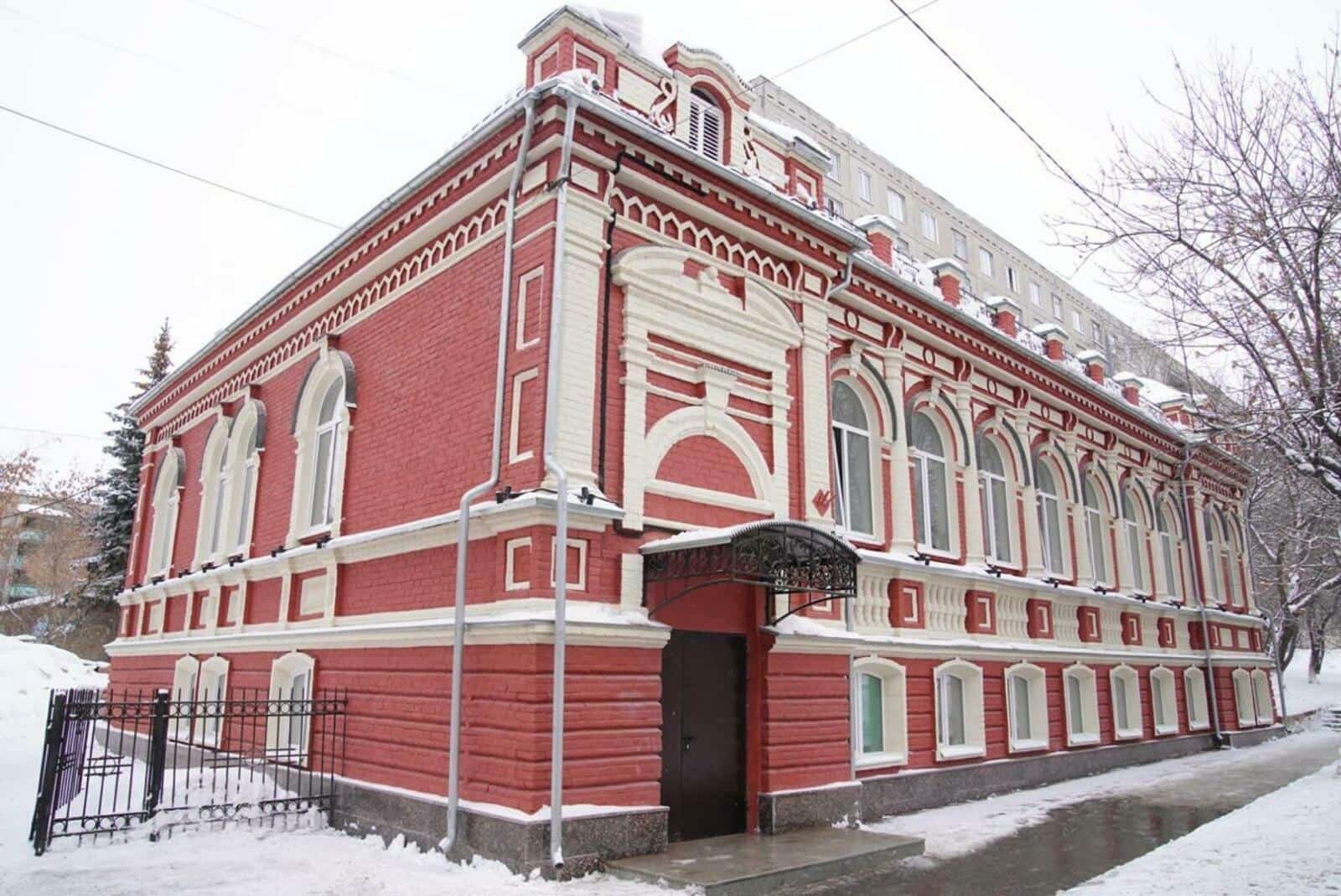 Өфөлә Башҡортостан Яҙыусылар Союзы скверы барлыҡҡа килә