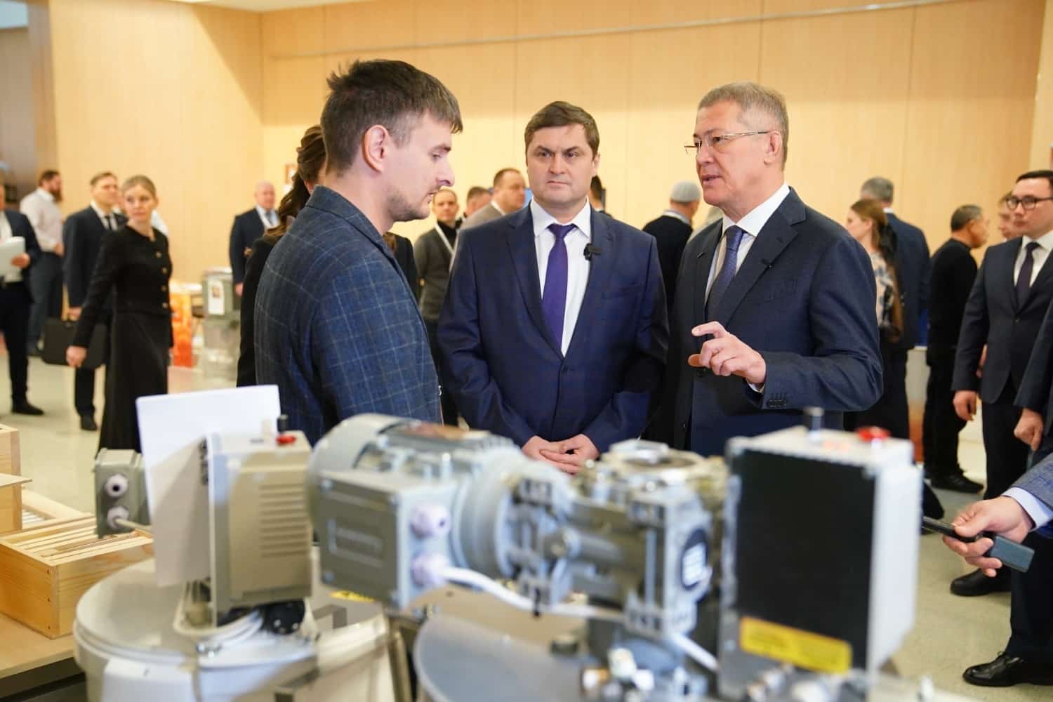 Башҡортостан Башлығы яугирҙарға ярҙам иткән умартасыларға рәхмәт белдерҙе