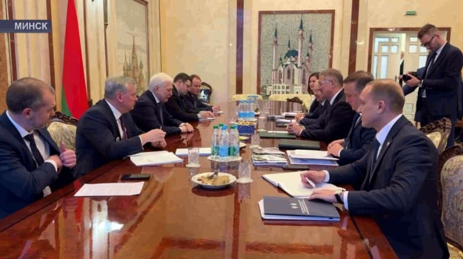 Минскиҙа Радий Хәбиров Борис Грызлов менән осрашты