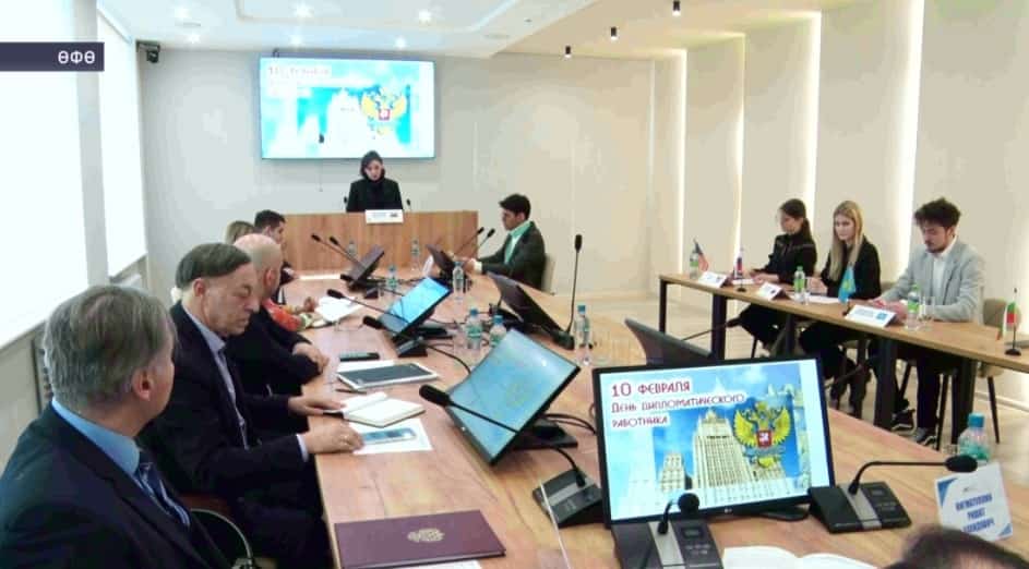 Өфө фән һәм технологиялар университеты дипломаттар клубының сираттағы ултырышы үтте