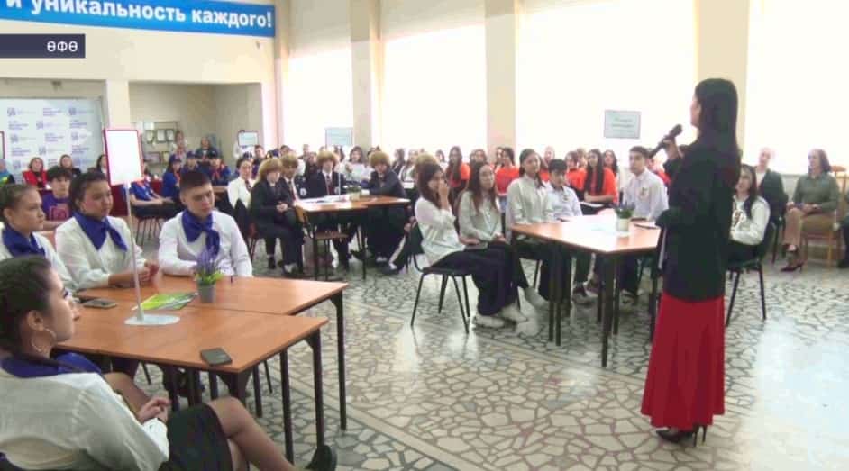 Өфөлә Халыҡ-ара туған телдәр көнө уңайынан колледж студенттары араһында интеллектуаль уйын үтте