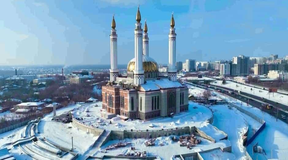Радий Хәбиров республика халҡын изге Рамаҙан айы башланыуы менән ҡотланы
