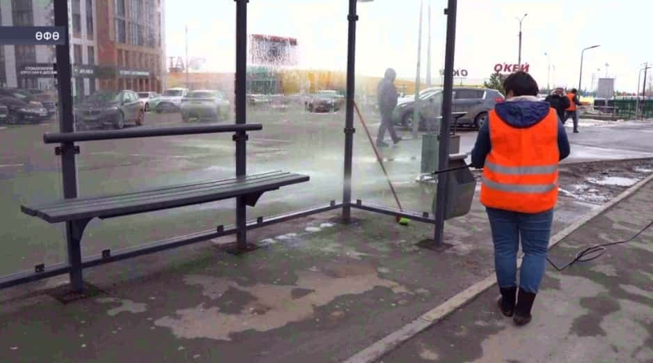 Йәйге махсус техника баш ҡала урамдарын таҙартырға сыҡты