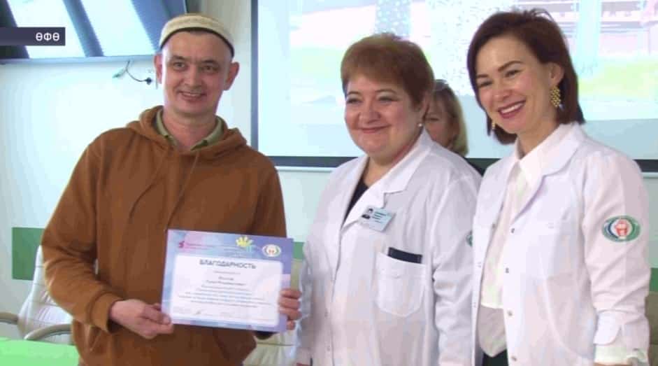 «Сәләмәт бала саҡ» проекты табиптары һәм ирекмәндәре бүләкләнде