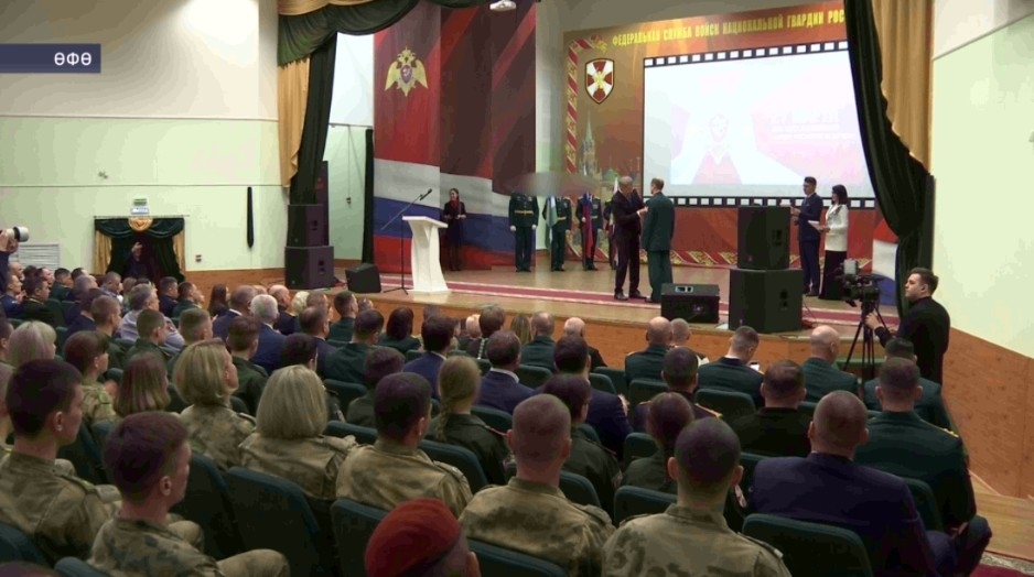 Радий Хәбиров Рәсәй гвардия хеҙмәткәрҙәренә дәүләт наградаларын тапшырҙы