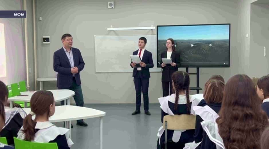 РИЛИ уҡыусылары махсус хәрби операция темаһына башҡорт фильмдары менән танышты