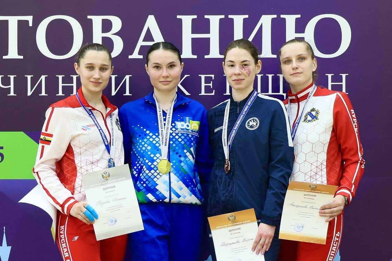 Өфөнән рапирасы Адэлина Бикбулатова Рәсәй чемпионы булды