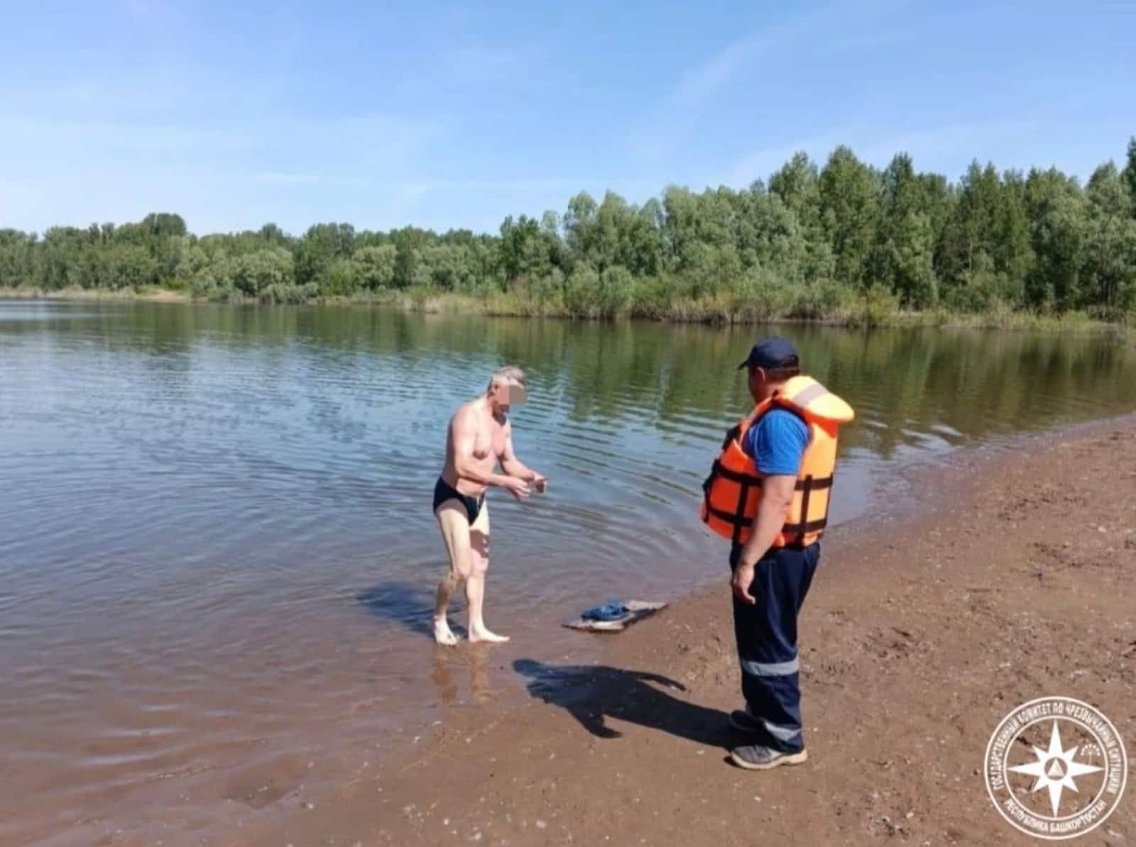 Ҡотҡарыусылар халыҡҡа һыу инмәй торорға кәңәш итә