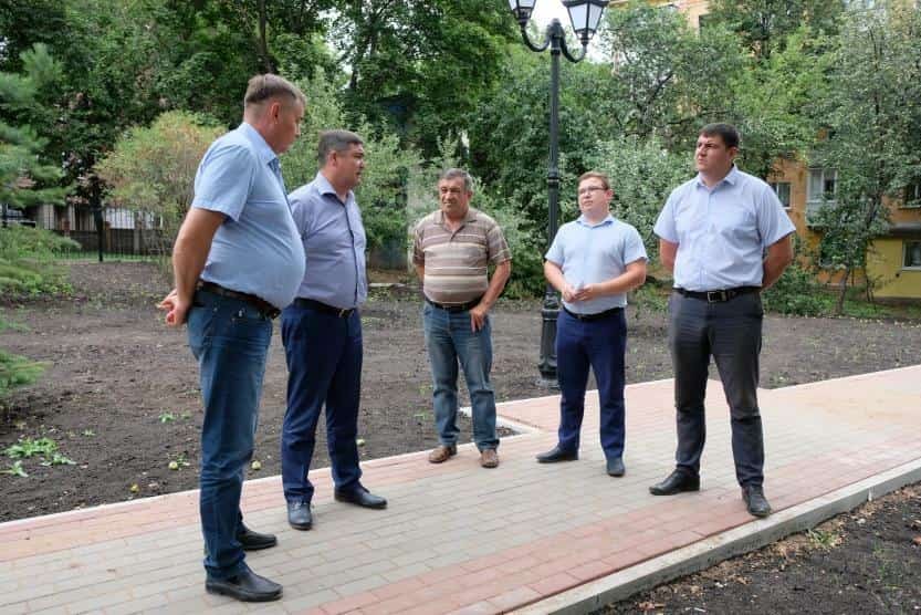 Өфөлә Миҙхәт Шакиров исемендәге сквер төҙөкләндерелә