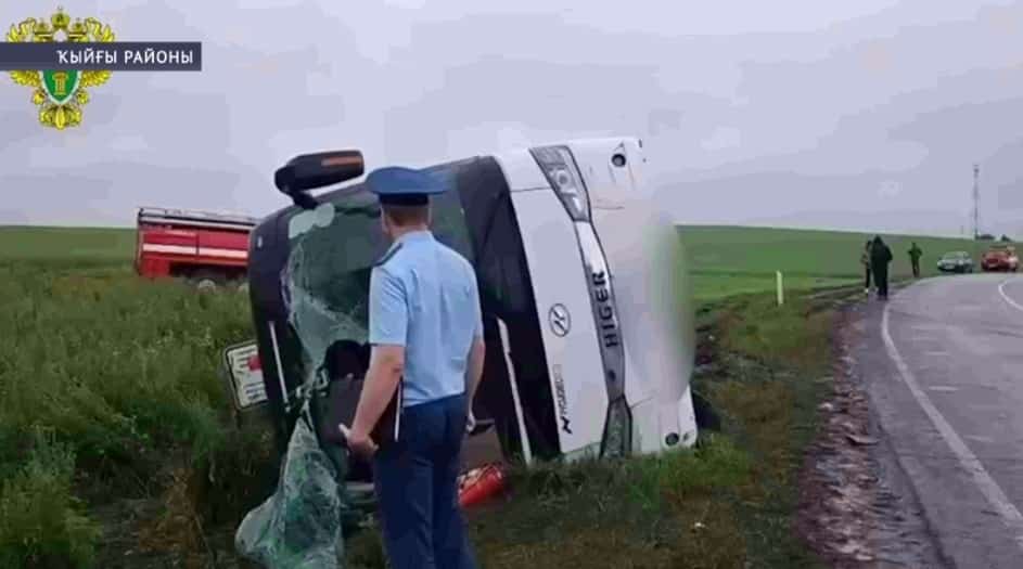 Ҡыйғы районында автобус менән юл фажиғәһендә 26 пассажир зыян күргән