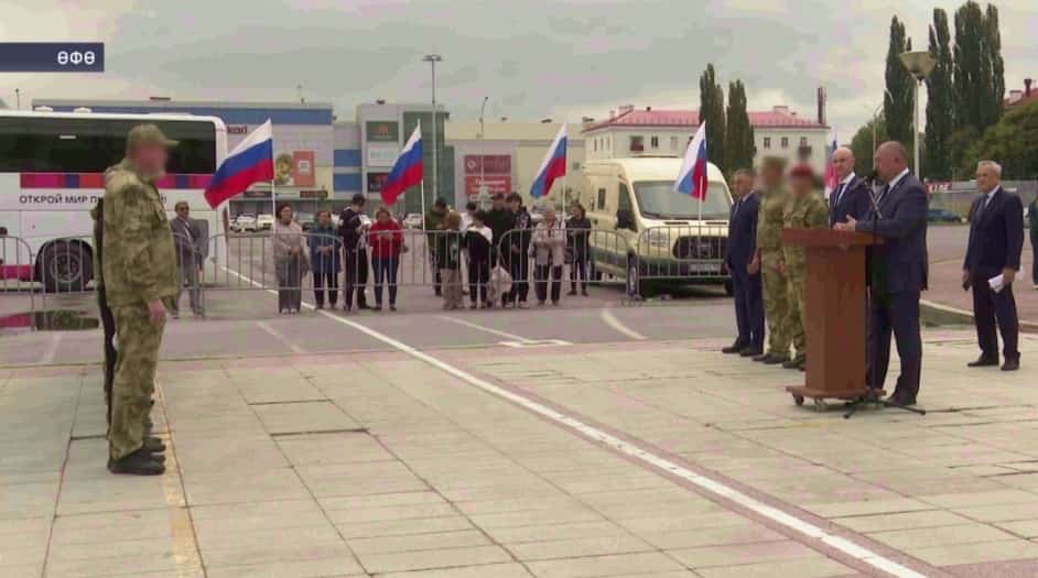 Салауат Юлаев исемендәге батальон яугирҙары ҡыҫҡа ваҡытлы ялдан һуң йәнә алғы һыҙыҡҡа юлланды