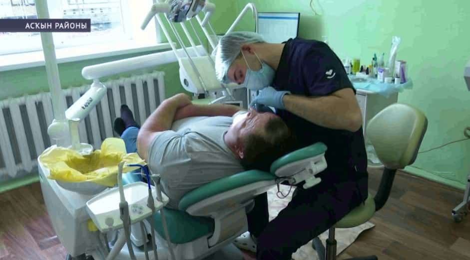 Асҡын үҙәк район дауаханаһында табиптар династияһы эшләй