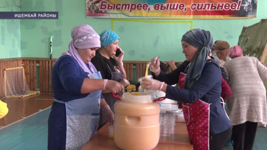 Маҡар ауылында ҡатын-ҡыҙҙар фронт өсөн изге эштәрҙе бергә башҡара