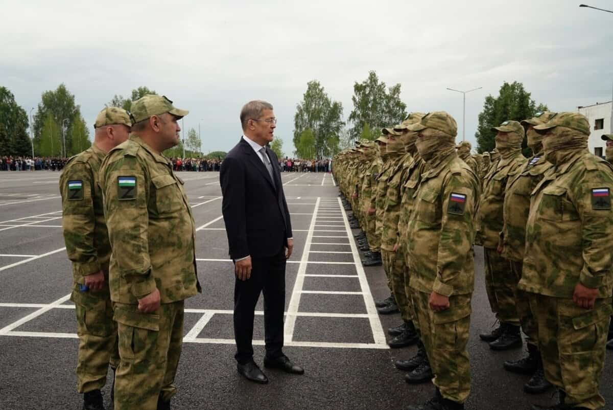 “Беҙҙең яугирҙар сыҙамлыҡ, батырлыҡ һәм хәрби бурысҡа тоғролоҡ күрһәтә”