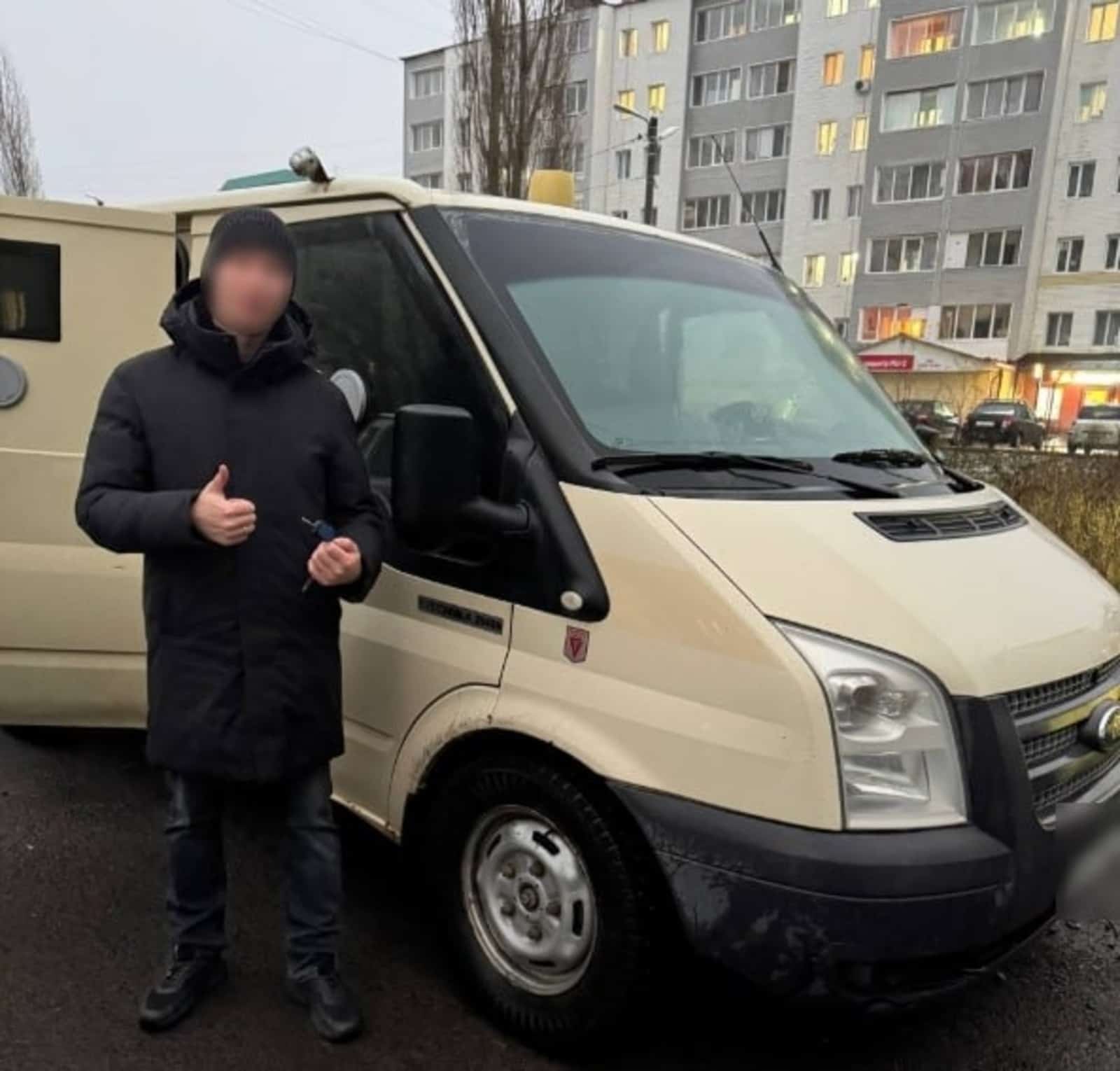 Благовещендан фронтҡа броневик оҙатылған