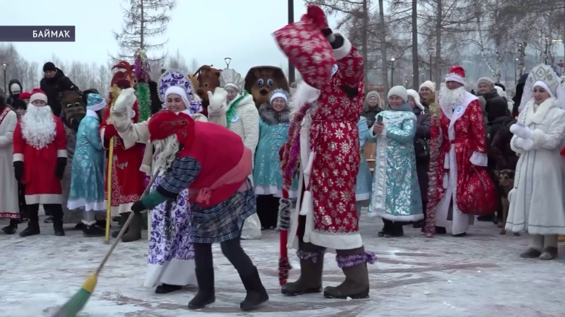 Баймаҡта Салауат Юлаев исемендәге паркта төп Яңы йыл шыршыһы асылды