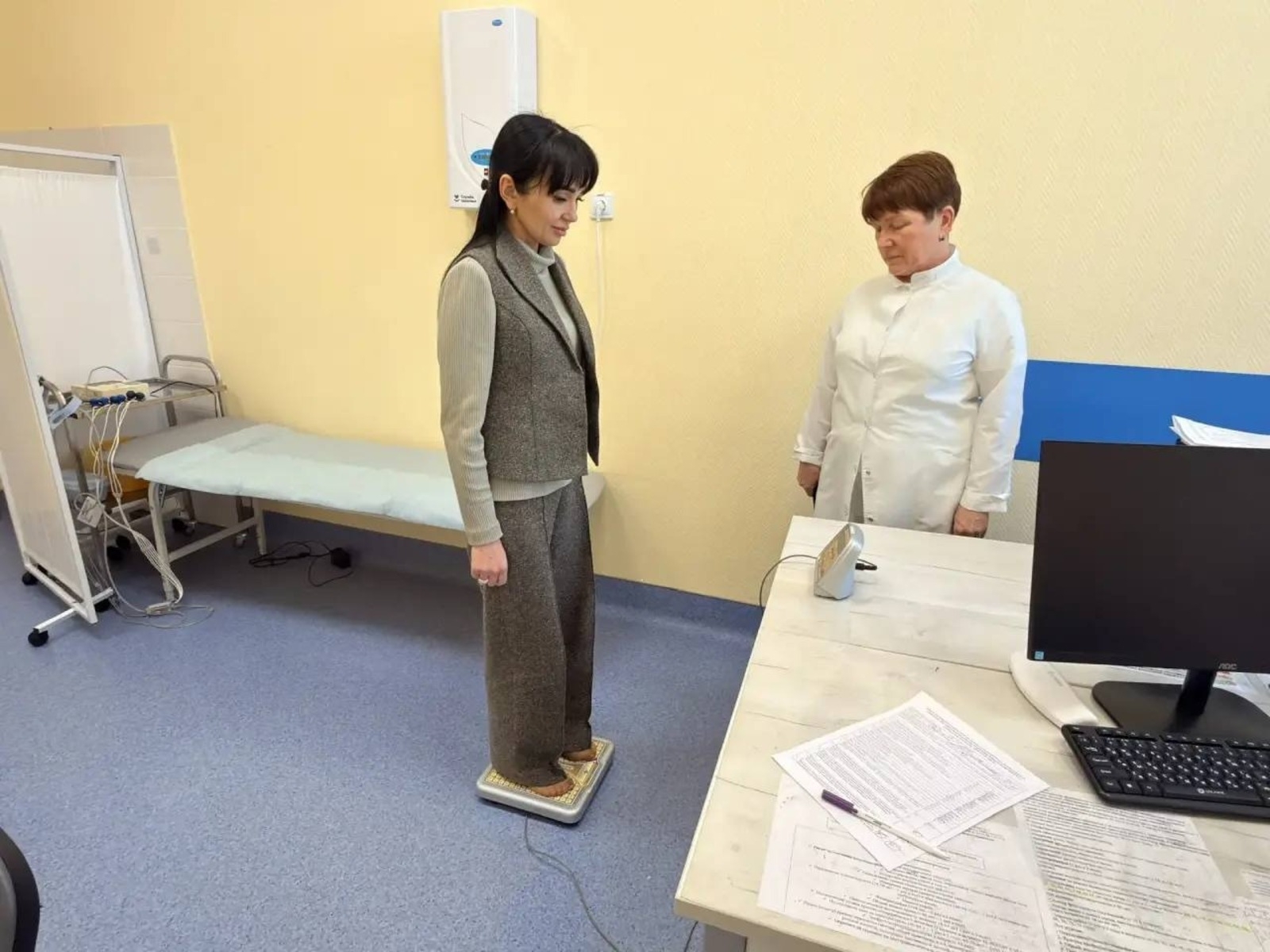 Дәүләкән ҡалаһында  күп функциялы  спорт залы  файҙаланыуға тапшырылды