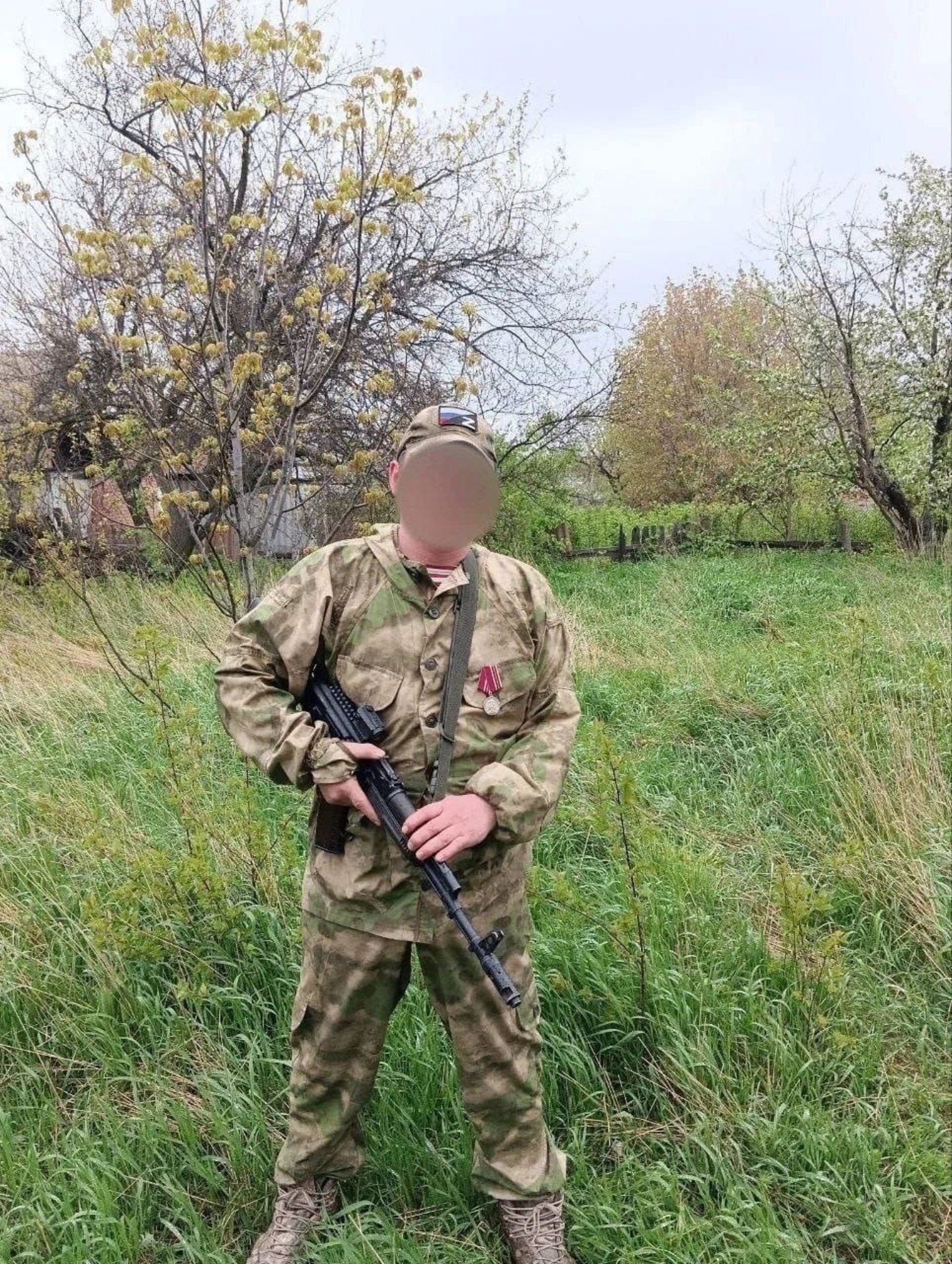 Бөрйәндән Илдус Йортбағышев яу яланында иптәшенең ғүмерен ҡотҡарған