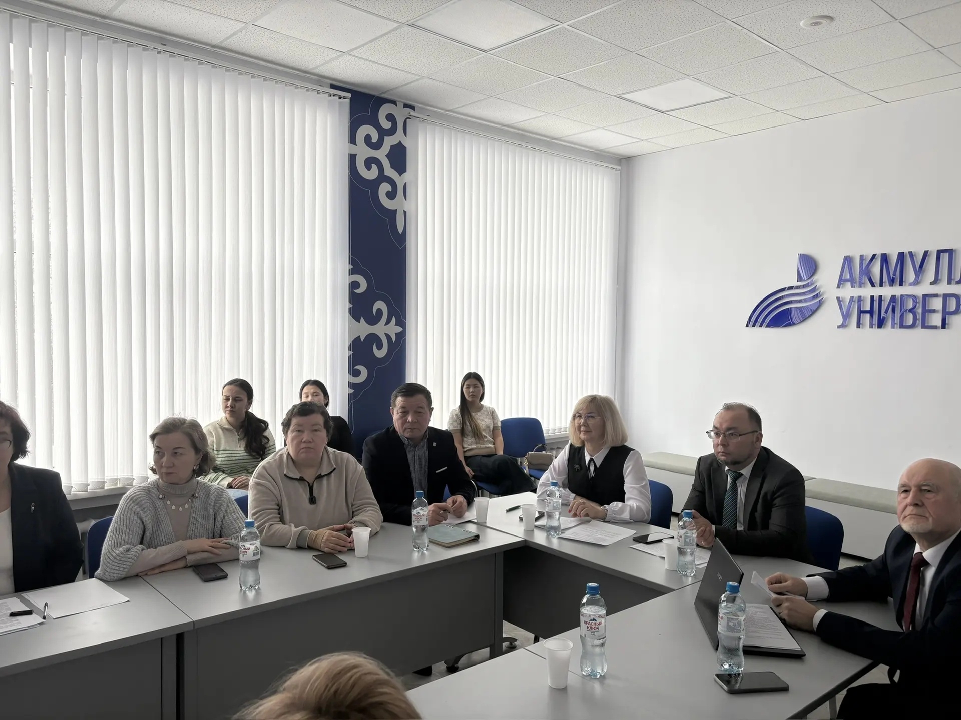 “Төрки әҙәбиәте донъяһында Мифтахетдин Аҡмулла һәм Алишер Науаи ижады”
