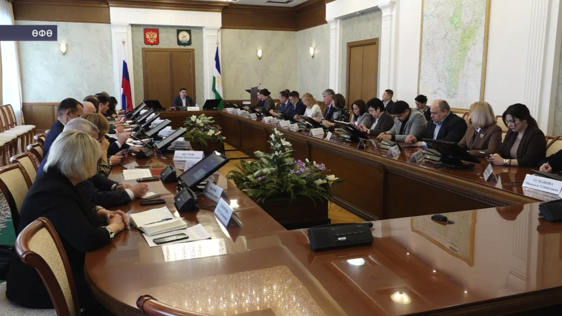 Өфөлә милли телдәр һәм яһалма интеллект темаһы тикшерелде