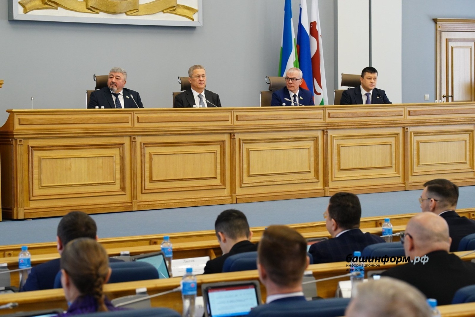 Башҡортостан Башлығы Өфө үҫеше буйынса мөһим бурыстарҙы билдәләне