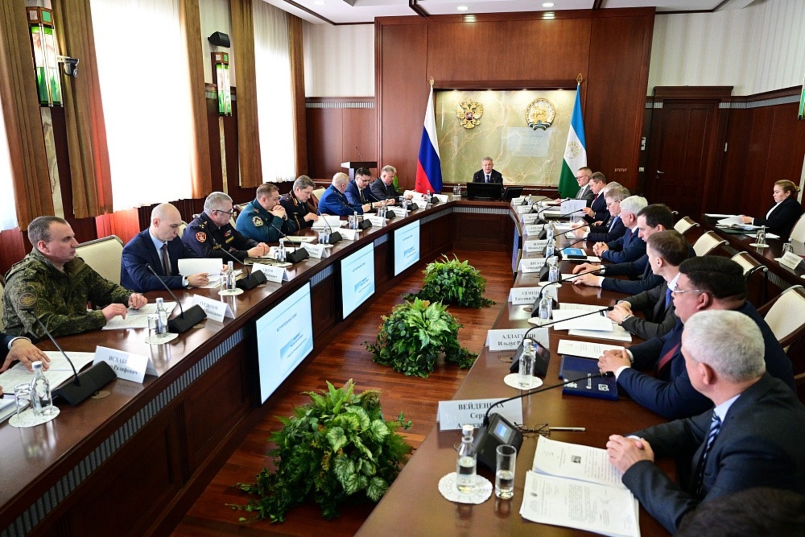Башҡортостан сәнәғәт предприятиелары пилотһыҙ осҡостар һөжүменән һаҡланып ҡалған