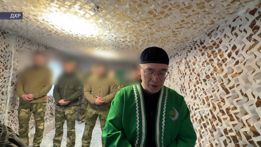 Башҡортостан яугирҙары махсус хәрби операция биләмәһендә Ураҙа намаҙына йыйылды