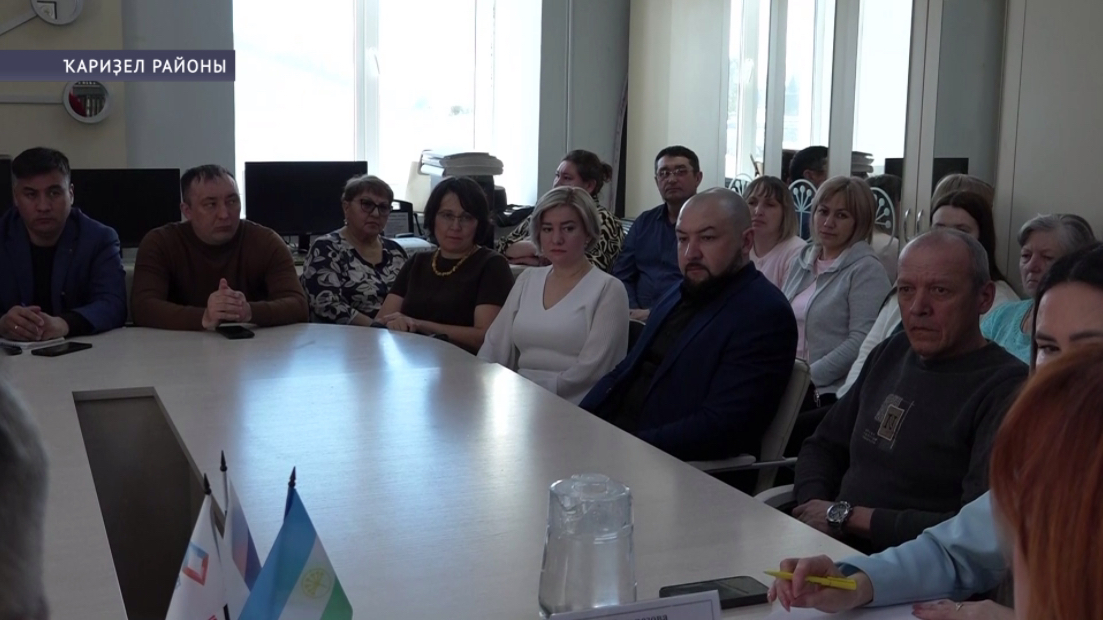 Башҡортостандың Йәмәғәт палатаһы вәкилдәре Ҡариҙел районы халҡы менән осрашыу үткәрҙе